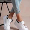 Baskets blanches à plateforme avec détail nœud